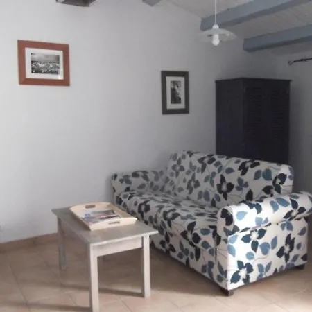 Maison Cosy A Noirmoutier: 4 Couchages, Proche Centre Et Plage, Avec Terrasse Et Wifi - Fr-1-224b-229 *