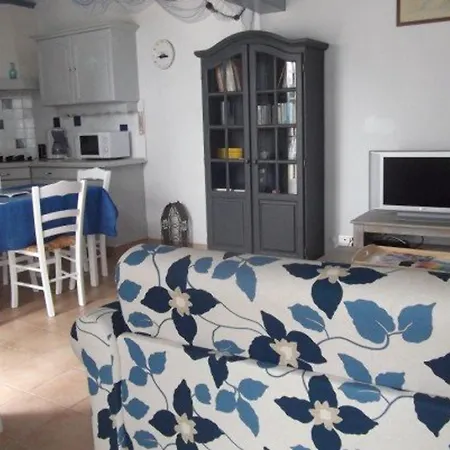 Maison Cosy A Noirmoutier: 4 Couchages, Proche Centre Et Plage, Avec Terrasse Et Wifi - Fr-1-224b-229 Noirmoutier-en-l'Ile