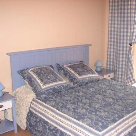펜션 Maison Cosy A Noirmoutier: 4 Couchages, Proche Centre Et Plage, Avec Terrasse Et Wifi - Fr-1-224b-229